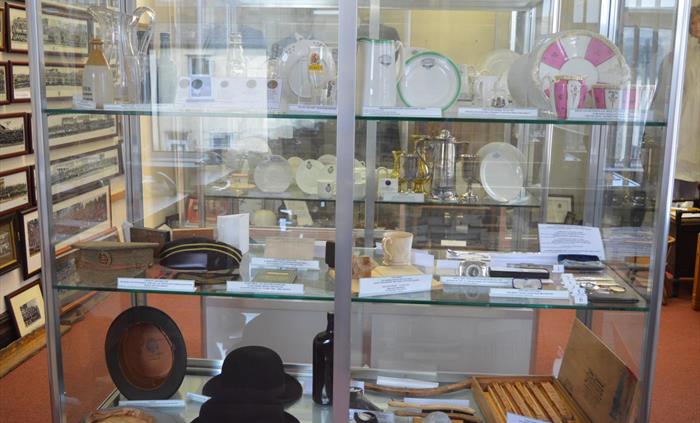 Miscellaneous Display Cabinet